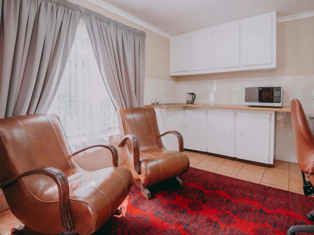 Beesdam Guesthouse Potchefstroom Extérieur photo