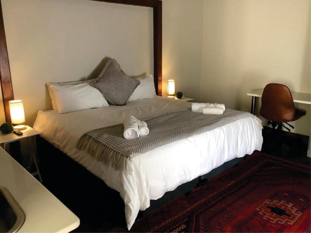 Beesdam Guesthouse Potchefstroom Extérieur photo