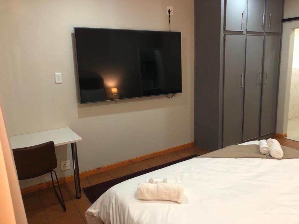 Beesdam Guesthouse Potchefstroom Extérieur photo